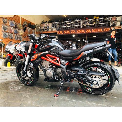 Đôi xe Benelli 302s 302R giá 85 86tr Đôi xe Benelli 302s 302R giá 85 86tr